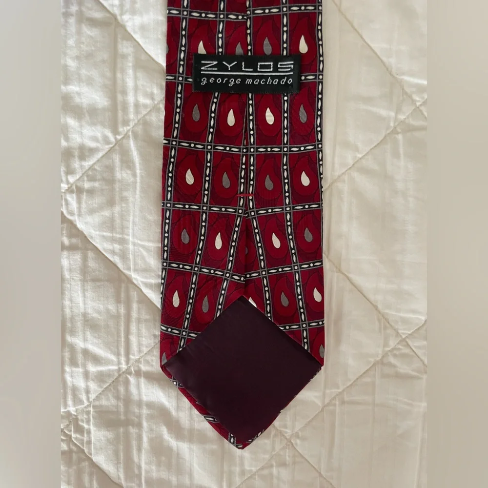 Zylos George Machado Elegant Red Paisley Geometric Men's Tie